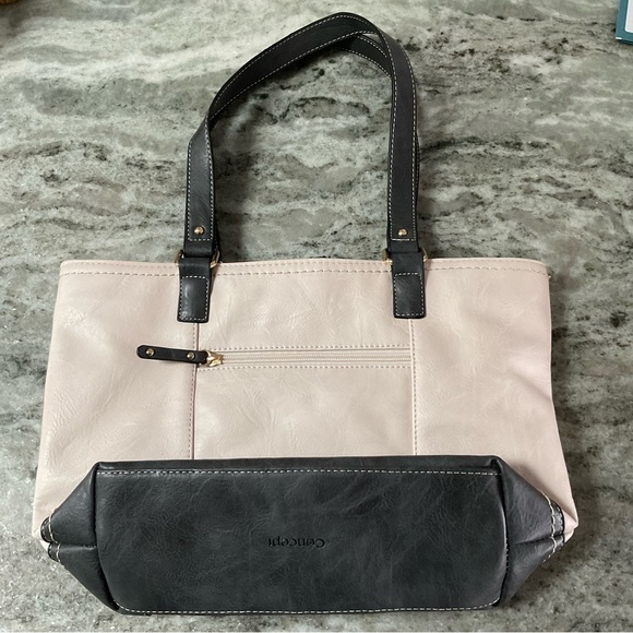 Concept purse with power bank charger inside. - Picture 5 of 9